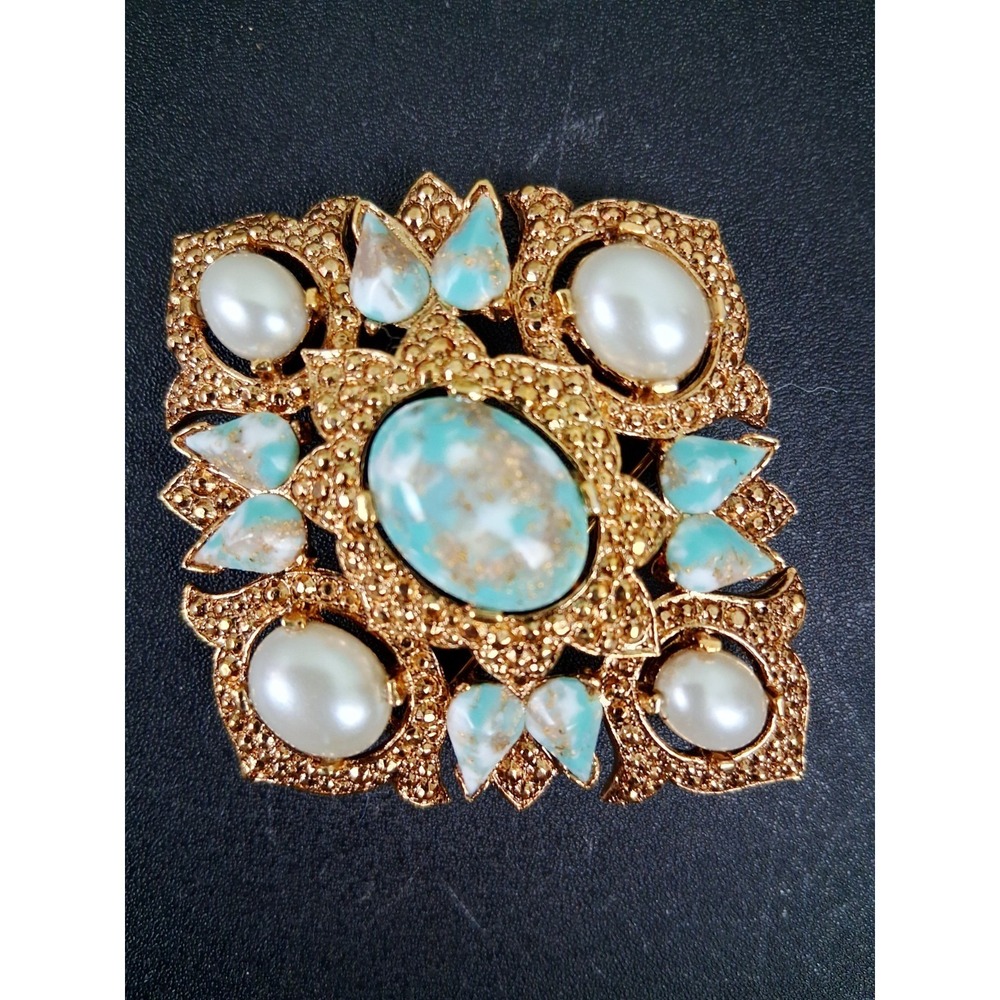 Vintage Sarah Coventry Gold Pin Brooch Faux Turquoise Pearl Remembrance LARGE